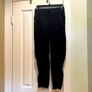 Women’s light weight jogger type pants.